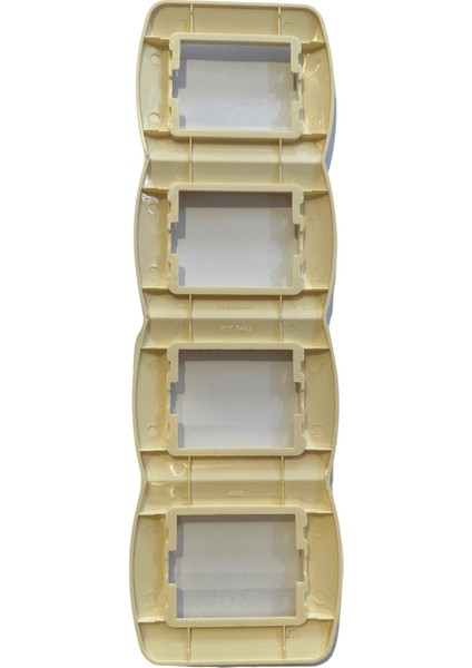 Dörtlü Dikey Çerçeve Riva Krem 519800
