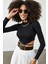 Siyah Biye Detaylı Crop Kaşkorse Bluz 2KXK2-45853-02 4