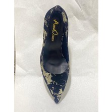 Akın Özmen Siyah Kadife Desenli Orta Topuklu (7cm) Ayakkabı
