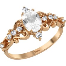 Sirius Pırlanta Pırlanta ve Beyaz Topaz Taşlı Regina Yüzük 0447R0060