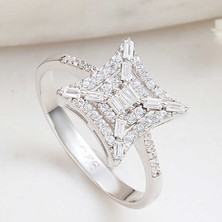 Stil Love Gümüş Kare Zirkon Taşlı Kadın Yüzük