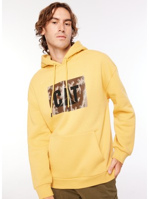 Caterpillar Hardal Erkek Kapüşonlu Oversized Baskılı Sweatshirt C3WM-SWT13