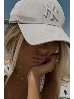 Elif İç Giyim Unisex Ny Nakışlı Bej Kep Şapka