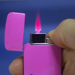 Mix Oyuncak Pembe Çakmak Metal Pembe Alevli Çakmak