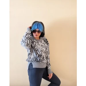 Purti Butik Gri Beyaz Zebra Desenli Triko Kazak