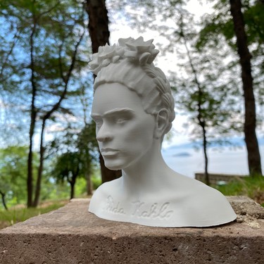 Root Made Frida Kahlo Büstü Dekoratif Obje Kadın Heykeli Fiyatı