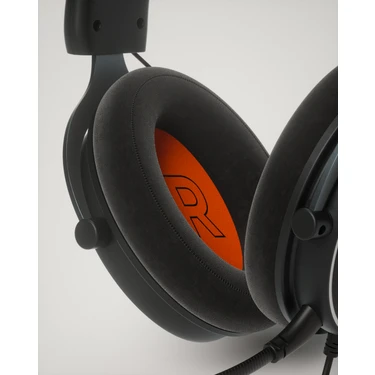 Fnatic React+ Gaming Headset for Esports with 53mm Drivers, Precise 7.1  Surround Sound and Advanced USB Sound Card, [Windows Compatible], Metal  Frame, Broadcaster Detachable Microphone, 3.5mm Jack : Video Games 