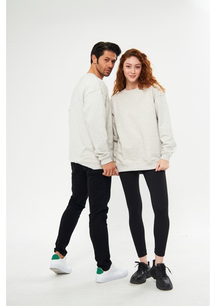 Unisex Gri Oversize Bol Kalıp Sweatshirt (Sevgili-Çift Kombini Tavsiyesi) fiyatları