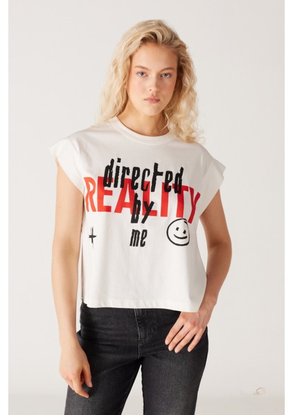 Regular Fit Normal Kesim Pamuk Bisiklet Yaka Kolsuz Beyaz Tişört