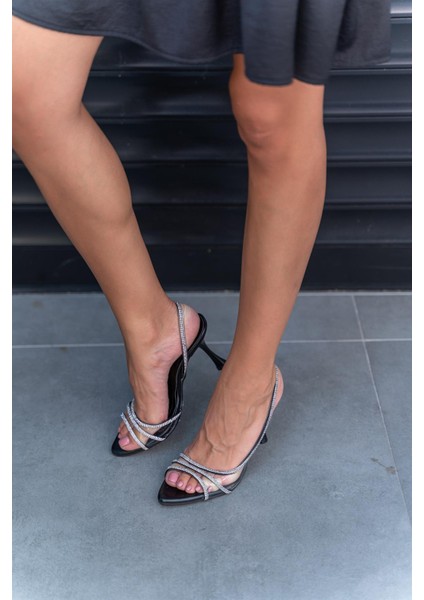 Ester Siyah Renkli Şeffaf Kadın Topuklu Ayakkabı fiyatları