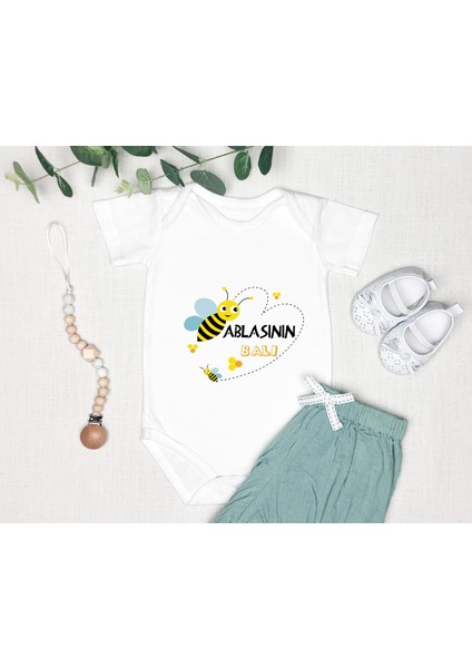 Isme Özel Isimli Baskı Yazılabilen %100 Pamuk Ablasının Balı Bebek Zıbın Bod