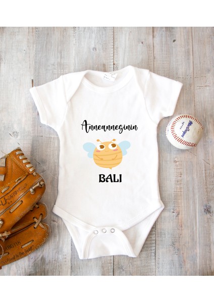 Isme Özel Isimli Baskı Yazılabilen %100 Pamuk Anneannesin Balı Bebek Zıbın Bod