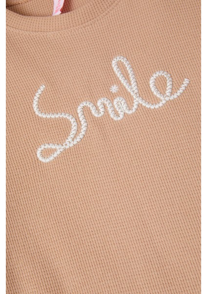 Kahverengi Smile Nakışlı Kız Çocuk Waffle Sweatshirt 16591 fiyatları