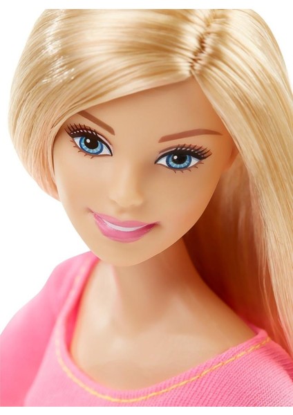 Barbie Sonsuz Hareket Bebeği Sarışın Siyah Taytlı DHL82 [mustazen]