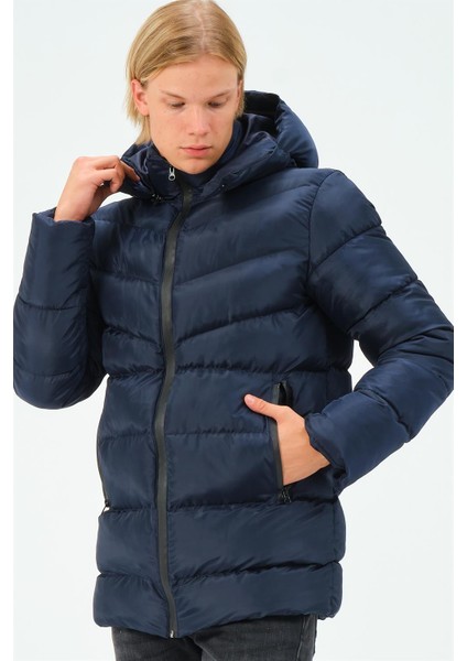 M8659 Dewberry Erkek Mont-Lacivert fırsatları