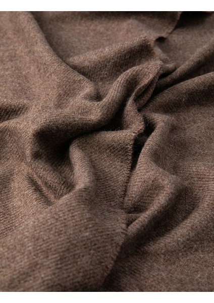 Basic Akrilik Atkı Püskül Detaylı modelleri