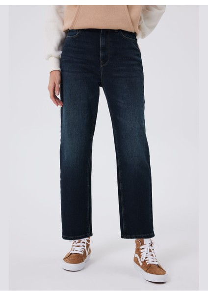 Normal Bel Düz Paça Straight Koyu Mavi Kadın Denim Pantolon 241 Lcf 121003 Clara Kaı Isl Dark B fiyatları