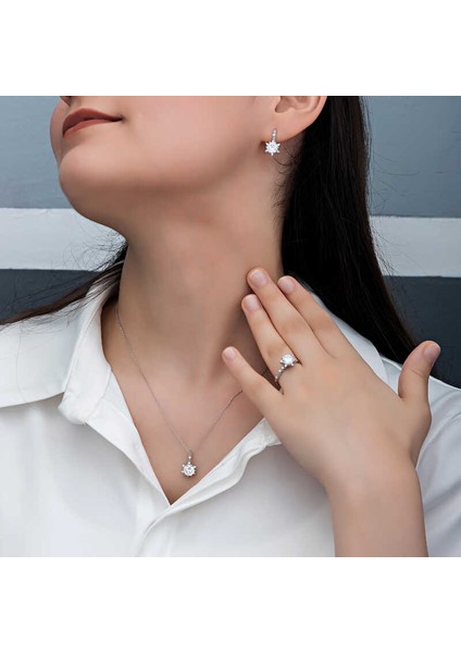 ​Gümüş Çiçek Desenli Kadın Set fiyatları