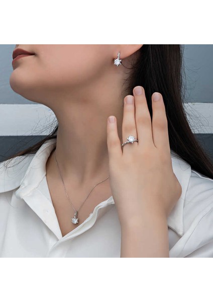 ​Gümüş Çiçek Desenli Kadın Set modelleri