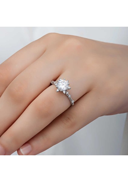 ​Gümüş Çiçek Desenli Kadın Yüzük modelleri