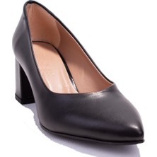 Dagoster DZA07-2681154 Siyah Stiletto Topuklu Kadın Ayakkabı