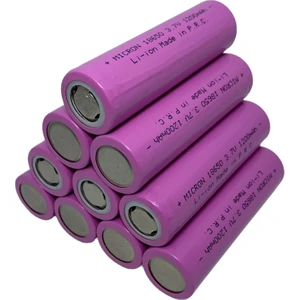 10 Adet 18650  Lityum Pil (Batarya)  1200 Mah (Amper) 3.7 V ( Volt) Şarj Edilebilir Başsız Pil