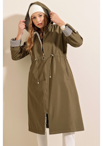 Kadın Leopar Kol Katlamalı Trenchcoat DS22YB119091