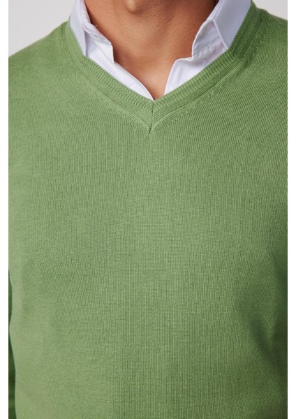 Slim Fit V Yaka Pamuklu Yeşil Erkek Kazak fırsatları