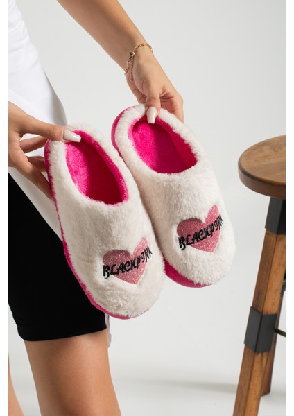 Pofuduk Blackpink Figürlü Panduf Kadın Ev Terliği Tüylü Terlik