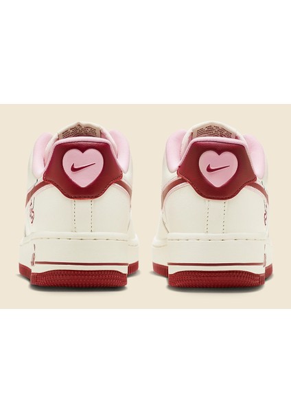 Air Force 1 Low Valentine's Day indirimleri
