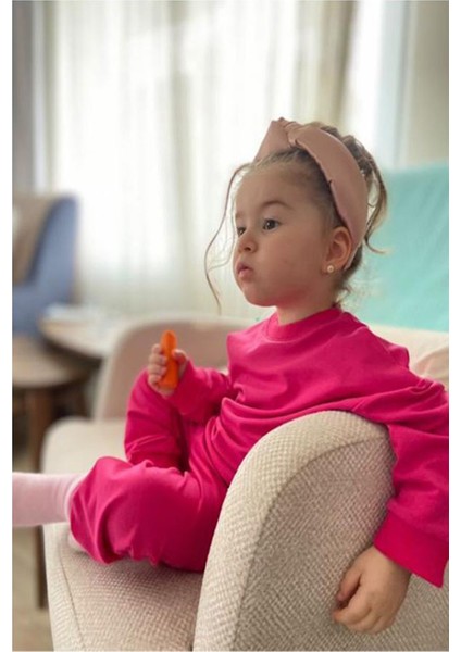 Basic Mevsimlik Eşofman Takımı modelleri