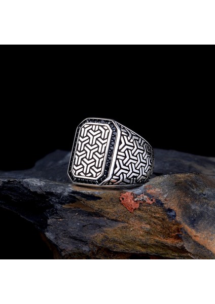 925 Ayar Gümüş Piramit Model Erkek Yüzük fiyatları