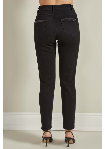 Düz Paça Siyah Jean Pantolon fırsatları