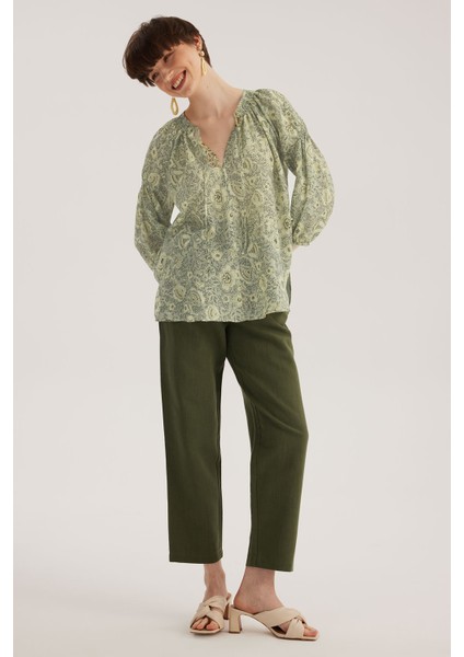 Yeşil Bağlama Detaylı Reglan Kol Yuvarlak Yaka Bluz modelleri