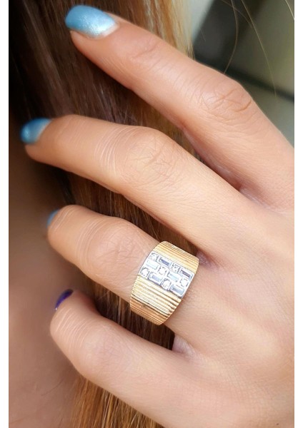 Zirkon Taş Detayli 925AYAR Gümüş Üzerine Altın Kaplama Luxry Tasarım Ayarlanabilir Yüzük fiyatları