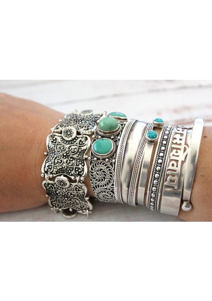 Bir Tribal Etnik Bohem Hint Vintage Metal Taş Sikke Bilezik Çingene Boho Bilezik Festivali Kadın Erkek Türk Afrika Takı (Yurt Dışından) fiyatları