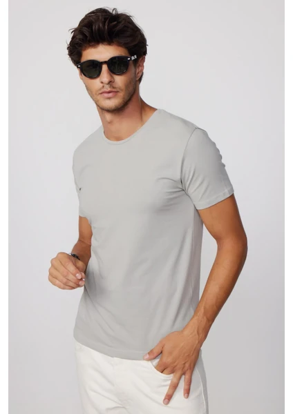 Slim Fit Bisiklet Yaka Düz Basıc Kısa Kol Gri Erkek T-Shirt