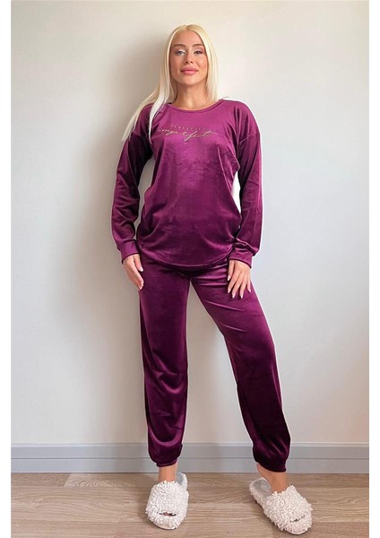 Mürdüm Perfectly Desenli Exclusive Kadife Kadın Pijama Takımı