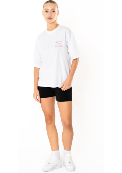Leave Oversize T-Shirt Kadın - Beyaz modelleri