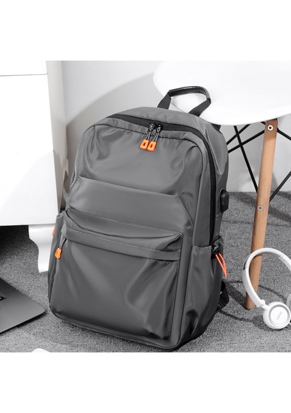 Büyük Kapasiteli Dizüstü Bilgisayar ile Erkek ve Kadın Sırt Çantası (Yurt Dışından) modelleri