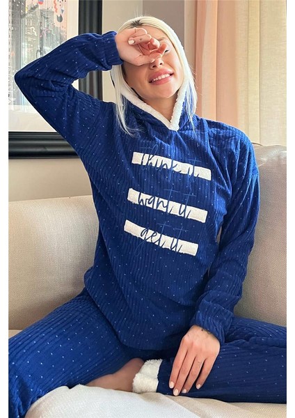 Lacivert Three Line Desenli Kapşonlu Peluş Polar Pijama Takımı