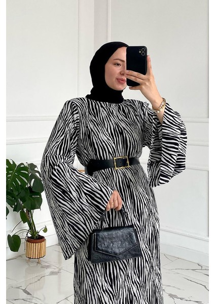 Kadın Zebra Desenli Ispanyol Kollu Kemerli Uzun Tesettür Elbise