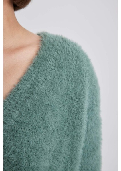 Oversize Fit V Yaka Triko Hırka K7886AZ23WN indirimleri