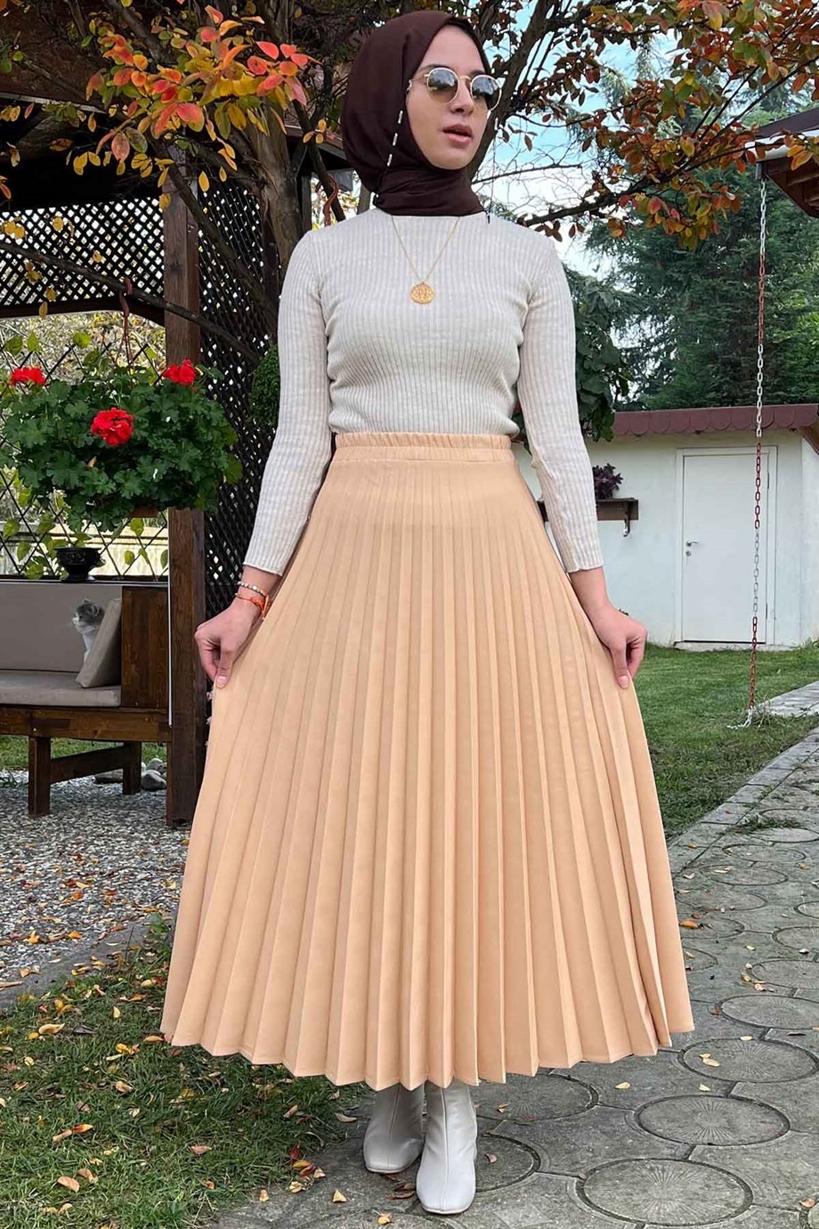 Rabia Şamlı Minel Bisküvi Plise Etek görsel 3