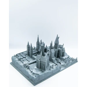 Harry Potter Hogwarts Okulu Maketi 20 cm