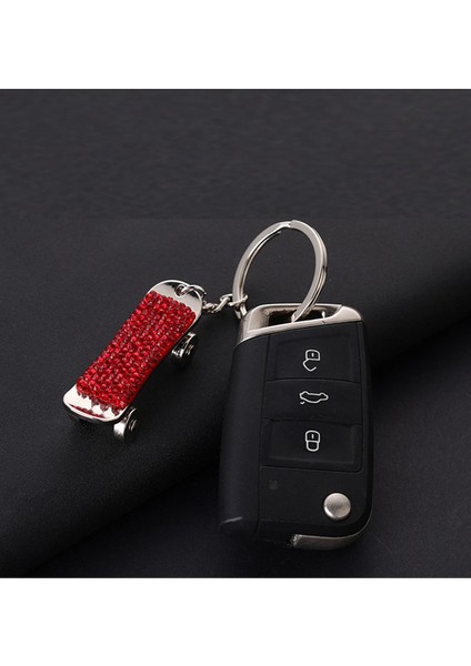 Kaykay Şeklindeki Elmas Çivili Araba Anahtarlığı - Beyaz (Yurt Dışından) fırsatları