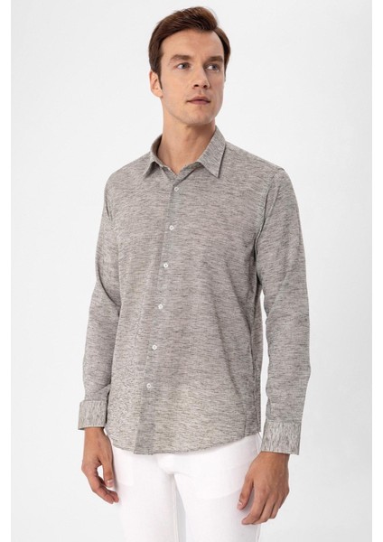 Köşeli Manşet Slim Kalıp Armürlü Gömlek modelleri