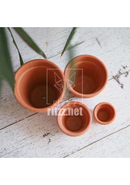 Mini Toprak Saksı - 4cm