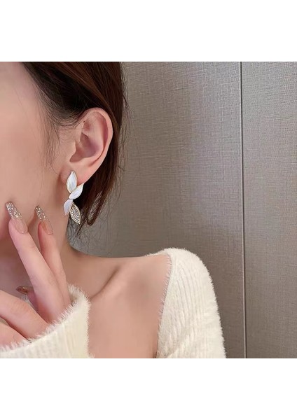 ED263-1 Moda Yaprak Uzun Kristal Yaprak Damla Küpe Kadınlar Için Romantik Sevgililer Günü Yıldönümü Hediye Gelin Düğün Parti Takı (Yurt Dışından) modelleri
