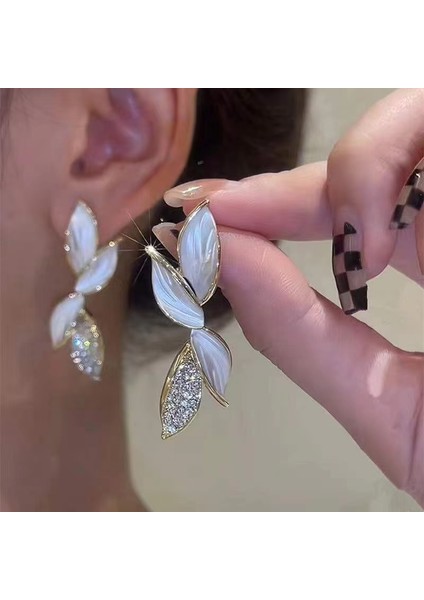 ED254 Moda Yaprak Uzun Kristal Yaprak Damla Küpe Kadınlar Için Romantik Sevgililer Günü Yıldönümü Hediye Gelin Düğün Parti Takı (Yurt Dışından) fiyatları